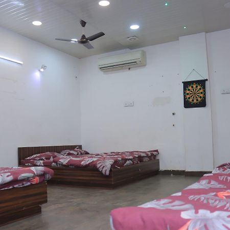 Hotel Madan Residency , Amritsar Exterior foto
